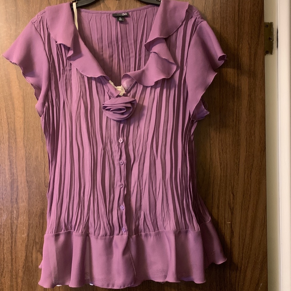 Feminine top